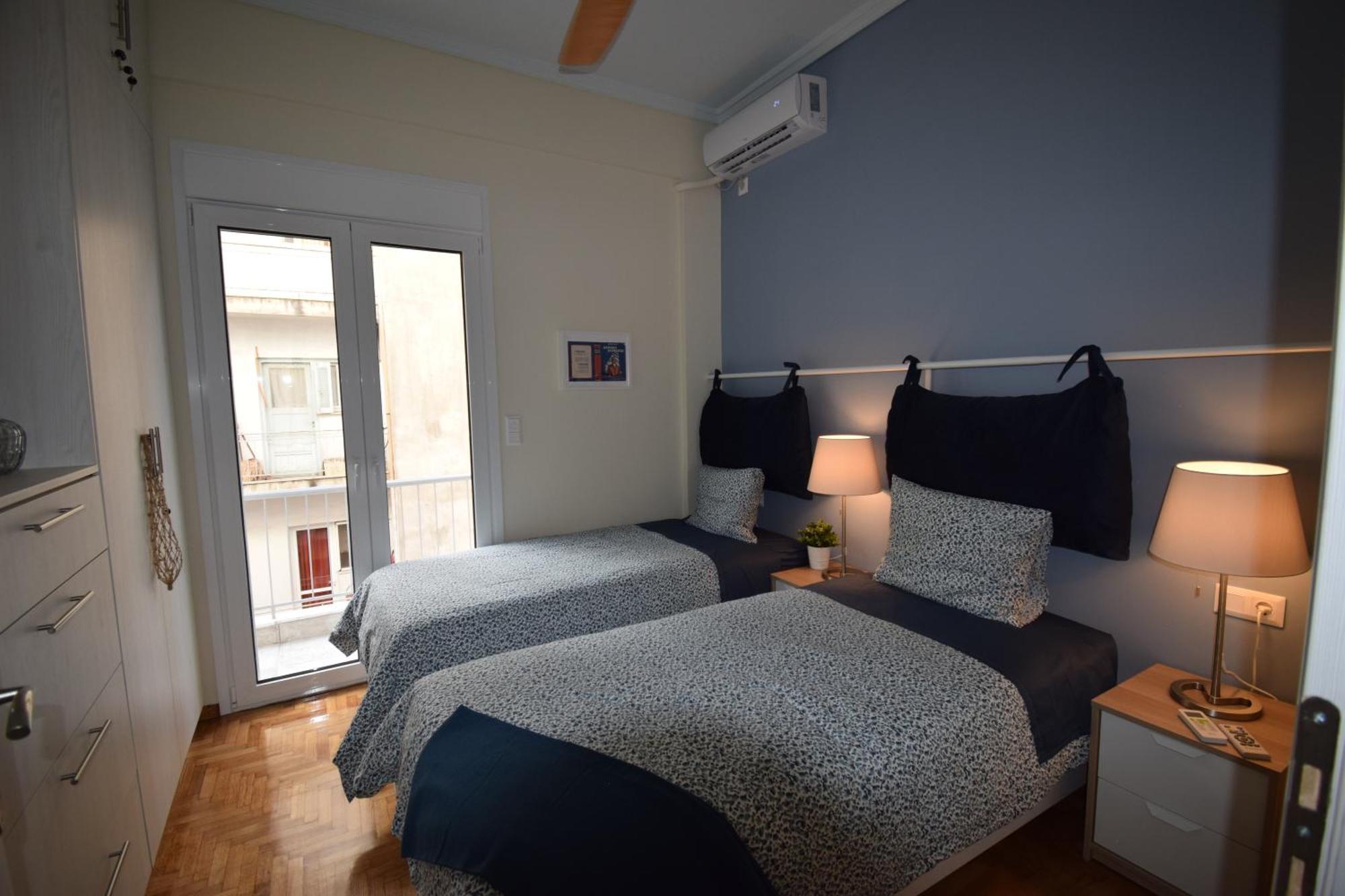 Piraeus Blue Apartment Екстериор снимка